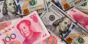 China's Yuan Hits Record Lows Against US Dollar