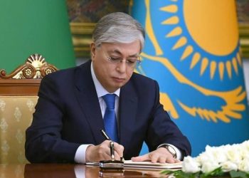 Kazakhstan Shortens Term For President, Renames Capital