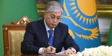 Kazakhstan Shortens Term For President, Renames Capital