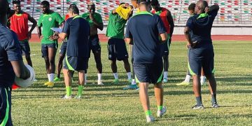 Super Eagles In Oran, Ahead Algeria Clash, Iwobi Set For 60th Nigerian Cap