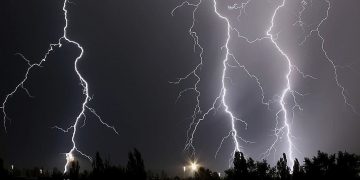 Lightning Strikes kill 23 People In Eastern India