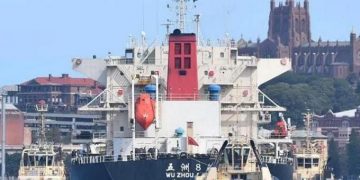 Suspected Food Poisoning Kills 12 Chinese Sailors