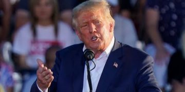 US Supreme Court Rejects Trump’s Request Over Seized Documents