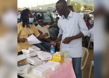 Nigeria: Road Workers Get Free Eye Health Screening
