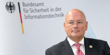 Germany: Cybersecurity Chief Faces Sack Over Alleged Russian Ties