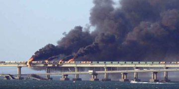 Explosion Hits Bridge Linking Russia, Crimea, Causes Collapse
