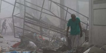 Somalia: Twin Car Bomb Near Education Ministry Kills Many, Scores Injured