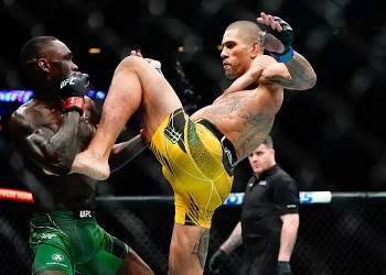 JUST IN: Nigeria’s Adesanya Loses UFC Middleweight Title To Pereira