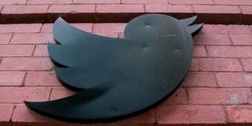 Twitter Disbands Brussels Office