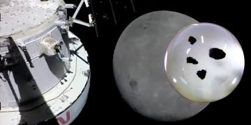 NASA’s Artemis Spacecraft Arrives Moon