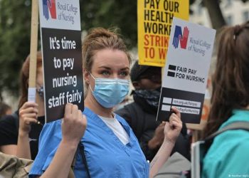 British Nurses To Stage First Strikes In December