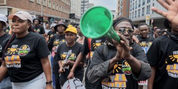 South Africa: Public Workers Strike Over Wages