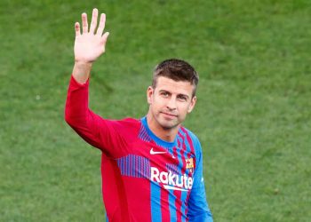 Barcelona Star, Pique, Retires At 35