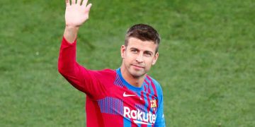 Barcelona Star, Pique, Retires At 35