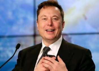 Elon Musk Polls Twitter Users If He Should Step Down As CEO