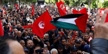 Tunisia: Protesters Kick Against New Constitution One Week To Parliamentary Elections