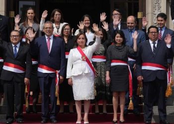 Peru’s First Female President Swears In Cabinet