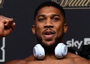Joshua Set For Boxing Return, Part Ways With Coach