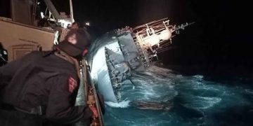 Thailand Navy Ship Sinks, Over 100 Sailors Stranded