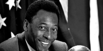 Pele To Be Buried January 2, As Brazil Declares Three Days Of Mourning