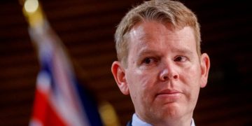 Chris Hipkins Set To Replace Jacinda Ardern As New Zealand PM