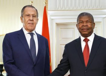 Russian Foreign Minister Meets Angolan President, Seeks Africa’s Support