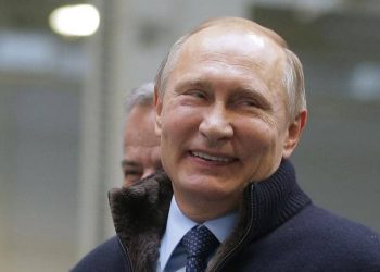 Putin To Send “Pole Dancing Ladies”, Beer To Entertain Russian Troops In Ukraine