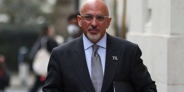 British Prime Minister Sunak Sacks Party Chairman Zahawi Over Tax Breach