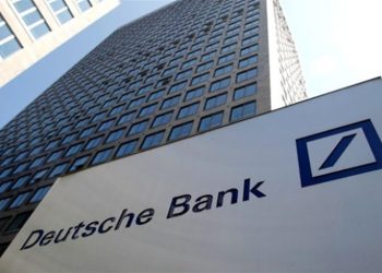 Deutsche Bank To Cut Investment Banker Bonuses By 40%