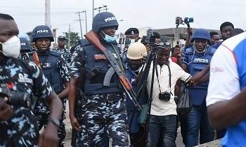 Nigeria: One Person Feared Dead As Police Clash With Agitators In Lagos