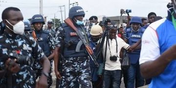 Nigeria: One Person Feared Dead As Police Clash With Agitators In Lagos