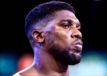 Joshua Hires New Trainer, Relocates To US Ahead Of April Bout