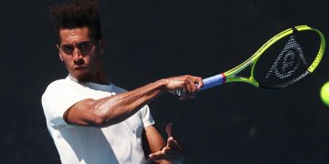 Australian Open: Nigerian Tennis Player Shocks Top Seed, Hits Third Round, Murray Wins Epic Battle
