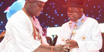 Nigeria: Sen Diri Dedicates The Sun Award To Bayelsa State Flood Victims