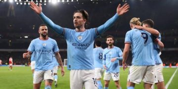 Manchester City Topple Arsenal, Seize Premier League Summit