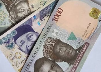 JUST IN: Nigeria’s Central Bank Approves Public Use Of Old N500, N1000 Notes