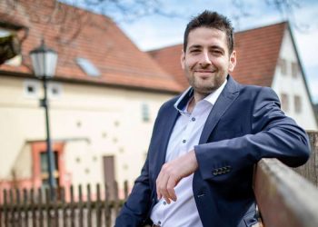 29-Year-Old Syrian Refugee Elected Mayor In Germany