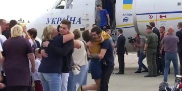 Russia, Ukraine Exchange 100 Prisoners Each