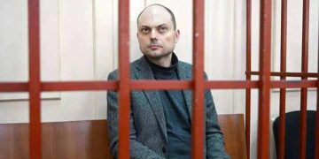 World Leaders Knock Moscow Over 25-Year Jail Term Slammed On Putin’s Critic
