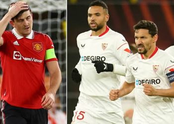 Europa: Manchester United Blow Away Lead, Settle For Sevilla Draw