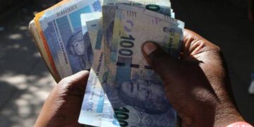 South Africa: Rand Slips Against Dollar After Stronger US Jobs Data