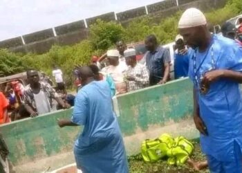 Nigeria: Bus Conveying Hajj Pilgrims Crashes In Abuja, Many Injured