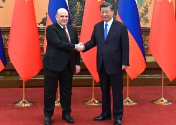 russia china seal economic pacts despite western disapproval