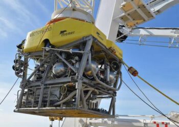 France Send Deep Diving Robot To Help Titanic Sub Search