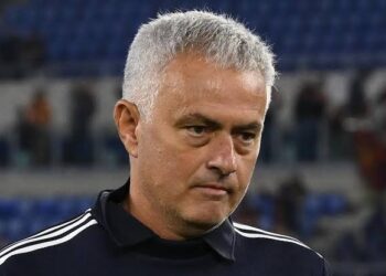 Mourinho Quits UEFA Football Board 