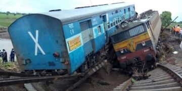 Over 30 Killed, 170 Hospitalised As Passenger Train Derails In India