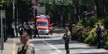 Lone Knife Attacker Injures 4 Children In France, 2 In Critical Condition