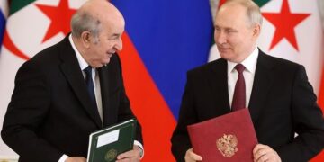 Putin Receives Algerian President, Pledges Strategic Partnership