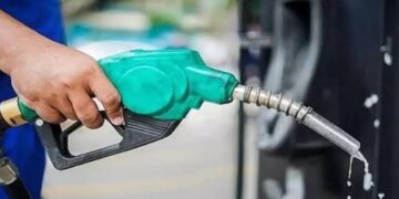 Six Nigerian Firms Secure License To Import Fuel From July