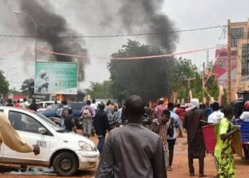 Niger: Coup Supporters Set Ruling Party’s Headquarters On Fire